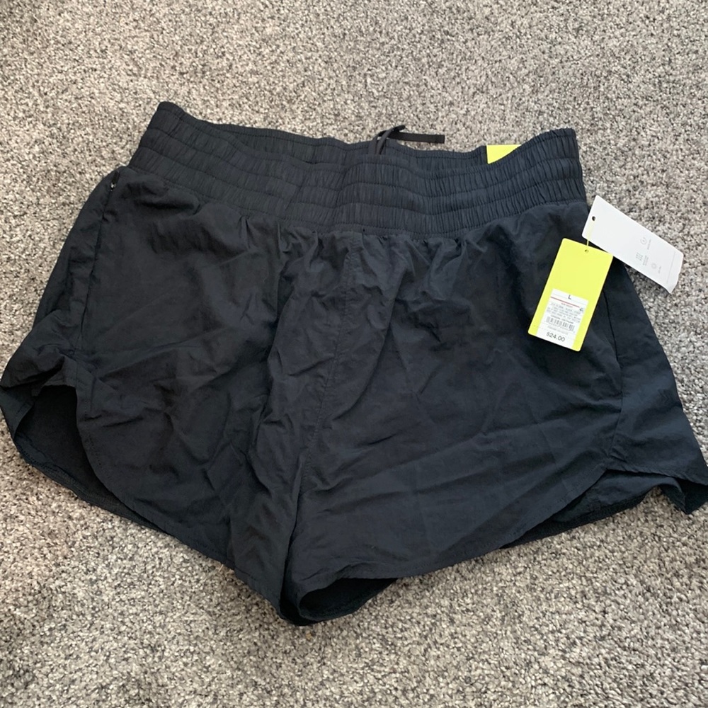 All in motion black shorts